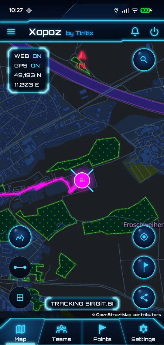 Map in Tracking mode following the team device BI, label reads Tracking Birgit.BI